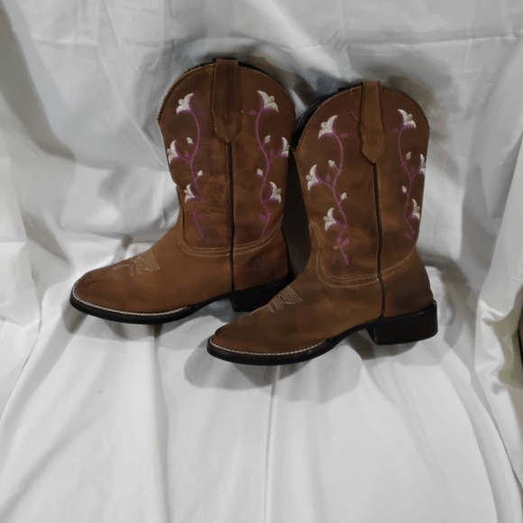 Caballo Dorado Women's Brown Embroidered Cowboy Boots - Picture 7 of 12